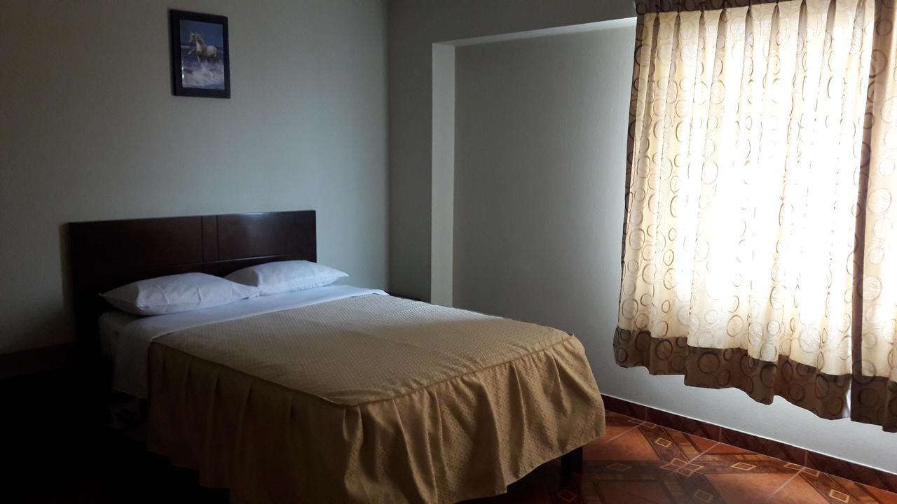 Antares Inn Lima Bagian luar foto